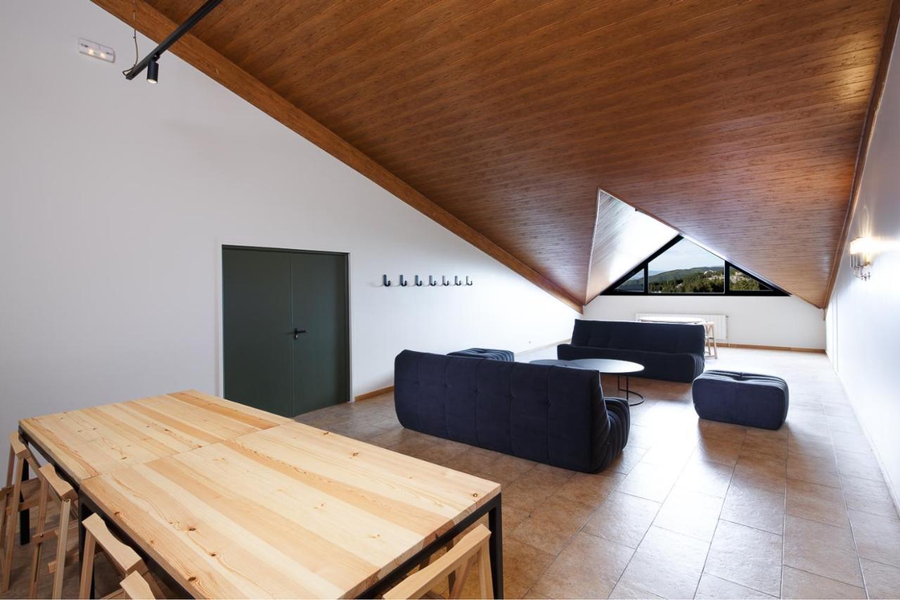 Abrigall Hostel La Masella Ngoại thất bức ảnh